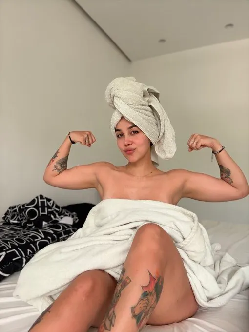 Ella, escort in Dubai — photo 6
