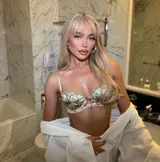 Evita, escort in Dubai — photo 4