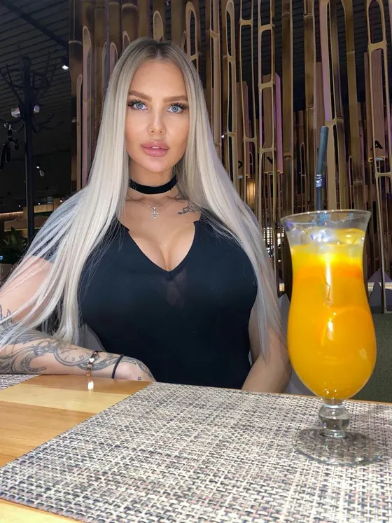 Evita, Russian escort in Dubai — photo 7