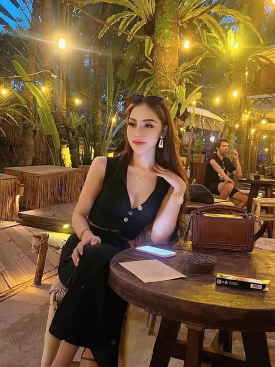 Julia, Asian escort in Dubai โ photo 6
