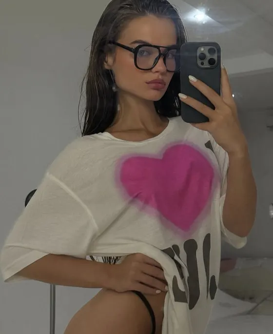 Lana, escort in Dubai — photo 4