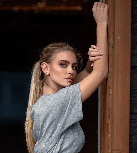 Mia, escort in Dubai — photo 9