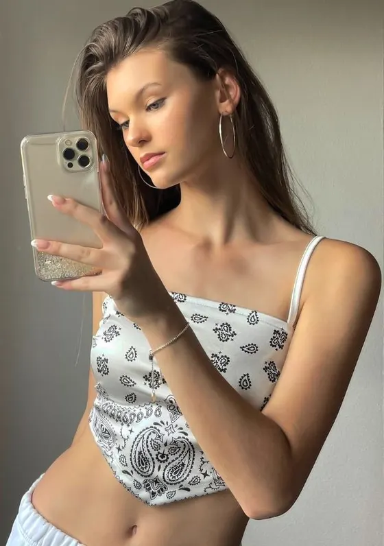 Nina, escort in Dubai