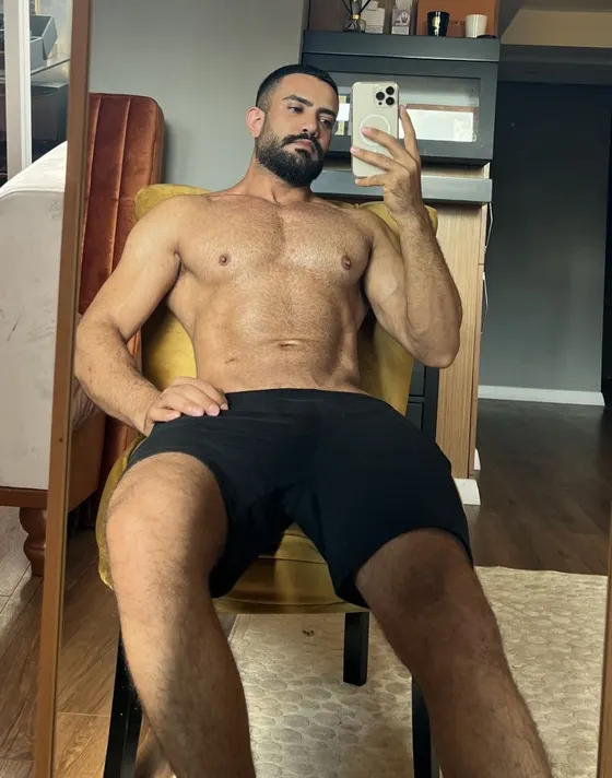 Adrian, male escort in Dubai — photo 12