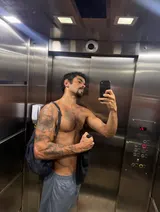 Andre, male escort in Dubai — photo 4