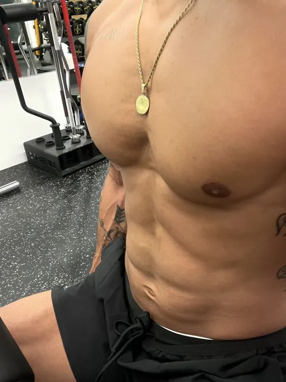 Andre, Brazilian male escort in Dubai — photo 12