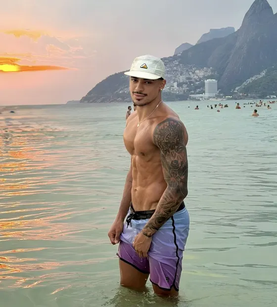 Andre, Brazilian male escort in Dubai — photo 6