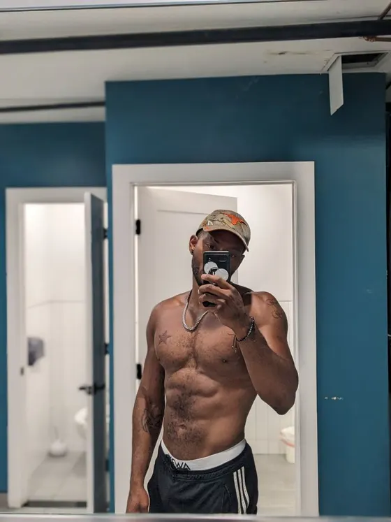 Andre, male escort in Dubai — photo 16