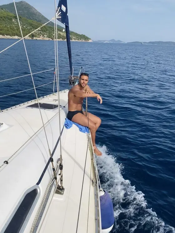 Chris, Brazilian male escort in Dubai — photo 12
