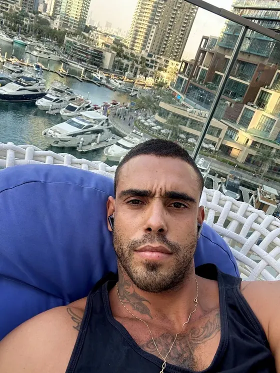 Chris, Brazilian male escort in Dubai — photo 18
