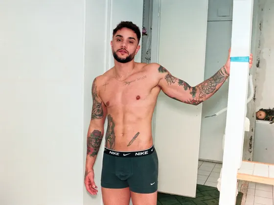 Damian, male escort in Dubai — photo 13