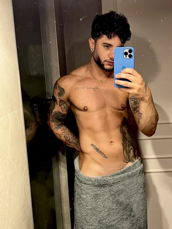 Damian, male escort in Dubai — photo 14
