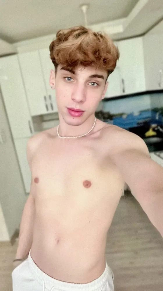 Damian, Brazilian male escort in Dubai — photo 8
