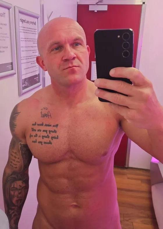 Daniel, male escort in Dubai — photo 14