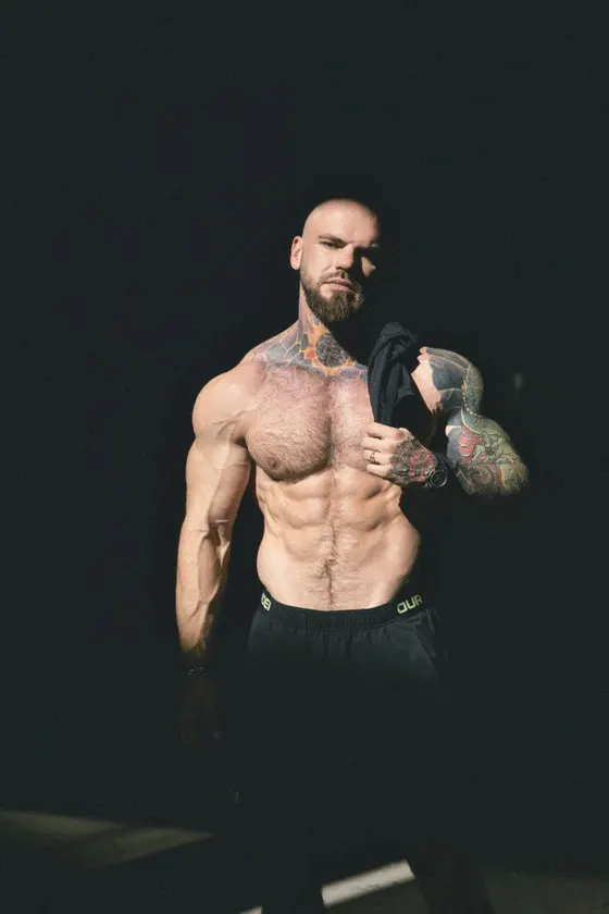 Daniel, Brazilian male escort in Dubai — photo 11