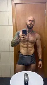 Daniel, Brazilian male escort in Dubai — photo 4