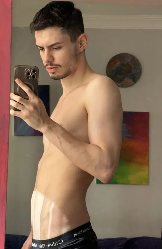 Daniel, Brazilian male escort in Dubai — photo 6