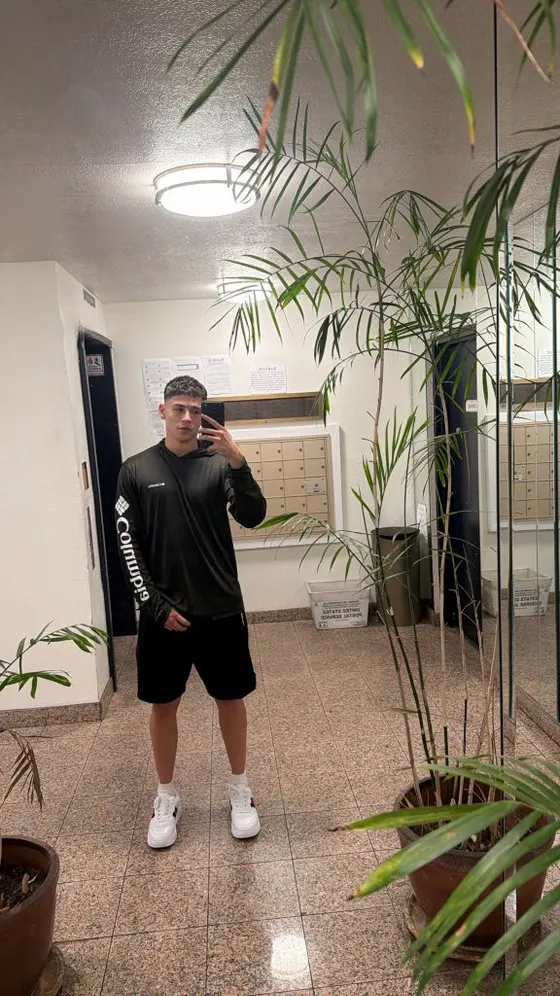 David, male escort in Dubai โ photo 7