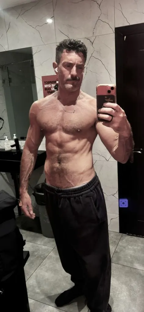 Dima, male escort in Dubai