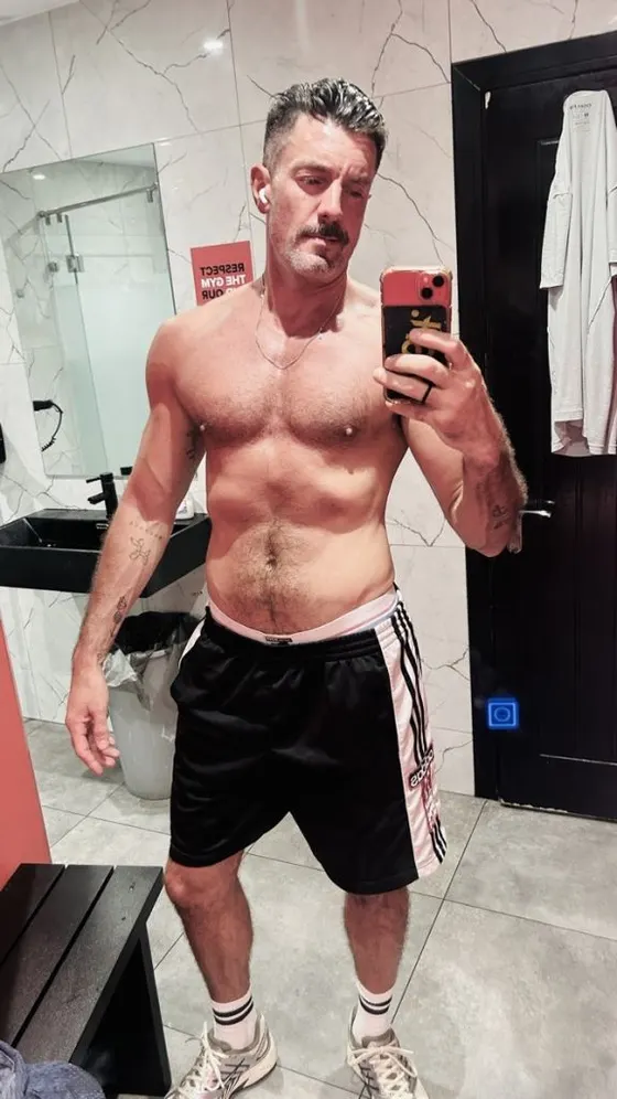 Dima, male escort in Dubai โ photo 14