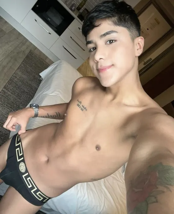 Dima, male escort in Dubai