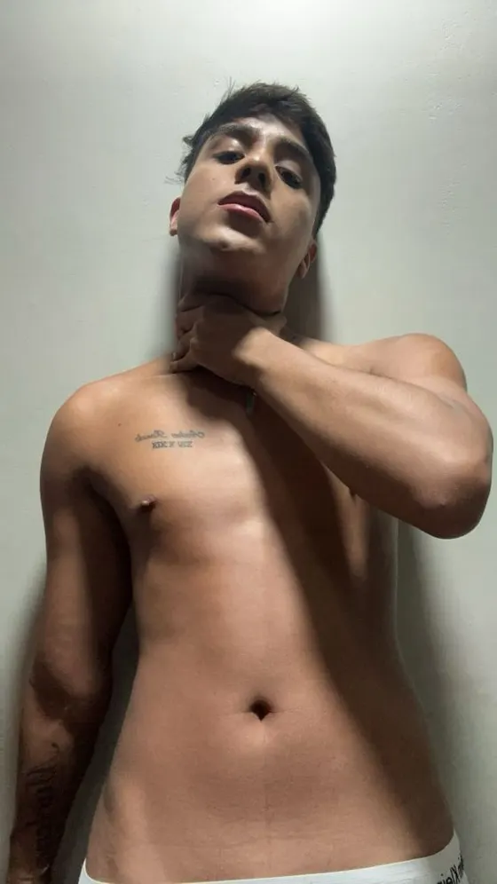 Dima, male escort in Dubai — photo 11