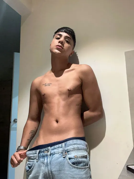 Dima, male escort in Dubai — photo 8