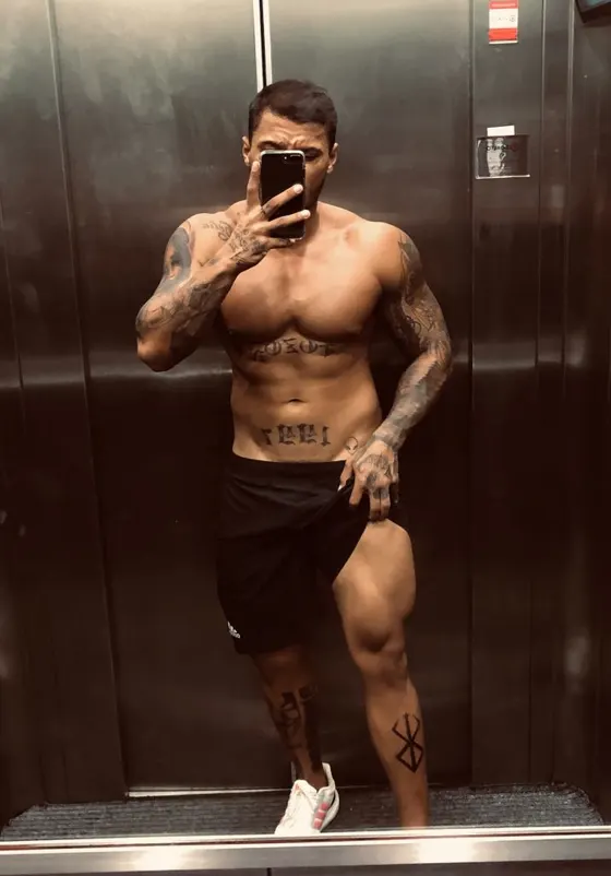 Dorian, male escort in Dubai — photo 5