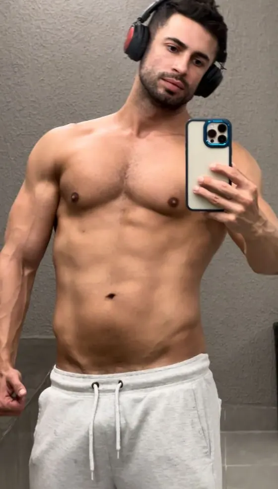 Dorian, Brazilian male escort in Dubai — photo 16