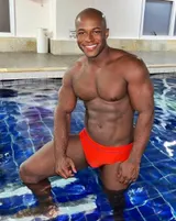 Enzo, Ebony male escort in Dubai — photo 4