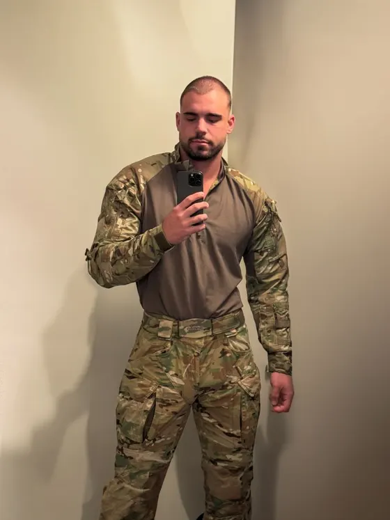 Erik, Russian male escort in Dubai โ photo 16