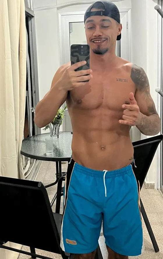 Erik, male escort in Dubai — photo 13