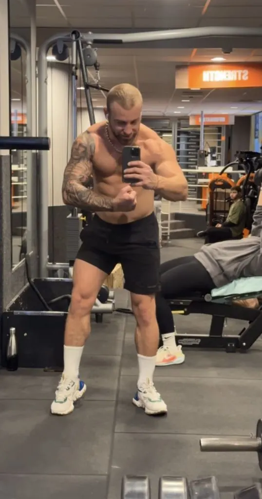 Ethan, Brazilian male escort in Dubai โ photo 5