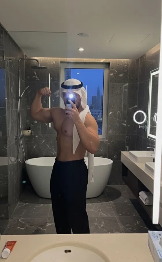 Felix, Brazilian male escort in Dubai — photo 4