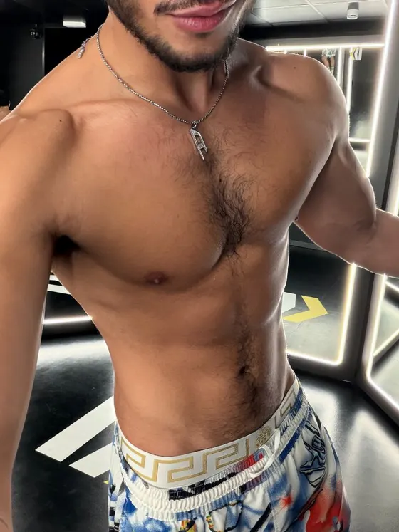 Finn, male escort in Dubai — photo 6
