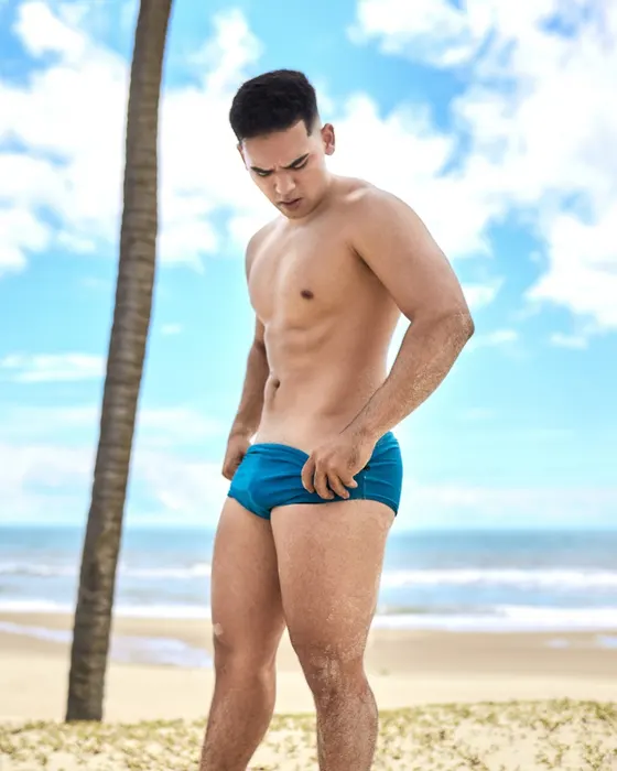 Gabriel, Brazilian male escort in Dubai — photo 14