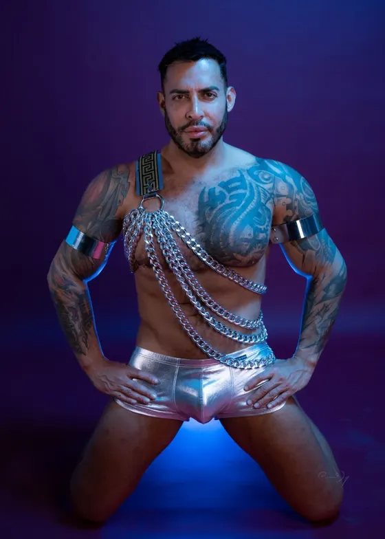 Gio, Brazilian male escort in Dubai