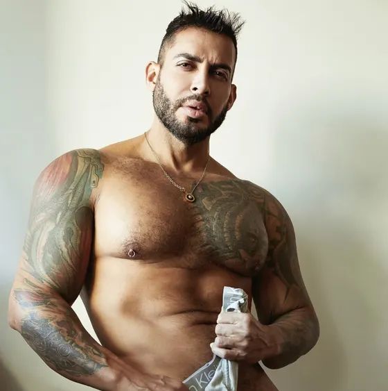 Gio, Brazilian male escort in Dubai — photo 12