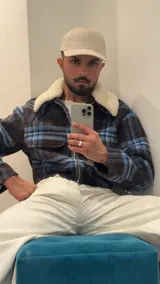 Gio, male escort in Dubai
