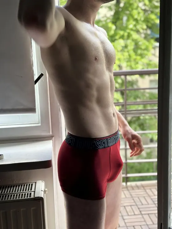 Henry, male escort in Dubai — photo 14