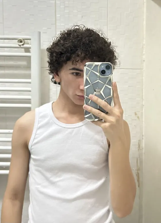 Hugo, Asian male escort in Dubai โ photo 8