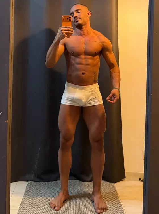 Jake, male escort in Dubai — photo 5