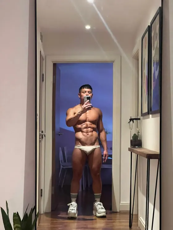 Julian, Brazilian male escort in Dubai — photo 16