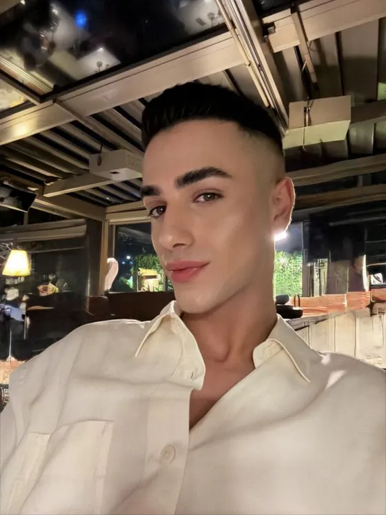 Julian, male escort in Dubai — photo 17