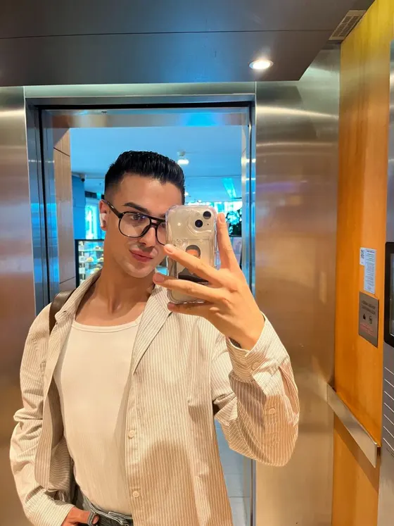 Julian, male escort in Dubai — photo 18