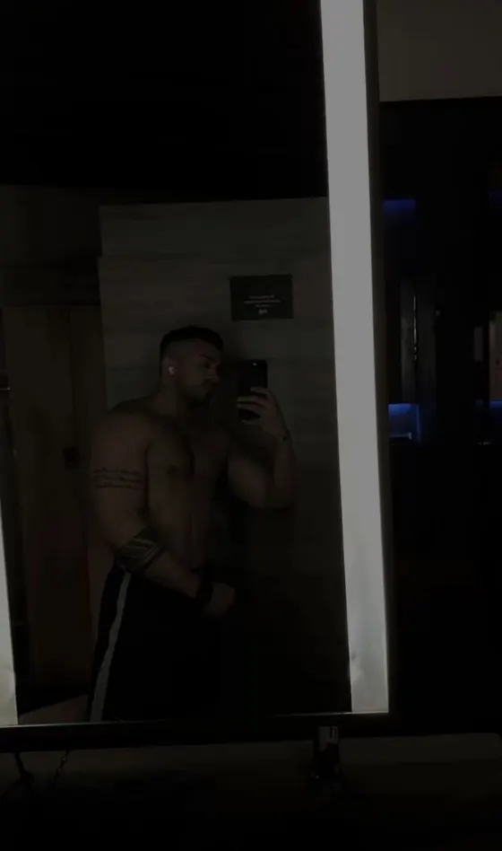 Kai, male escort in Dubai — photo 3
