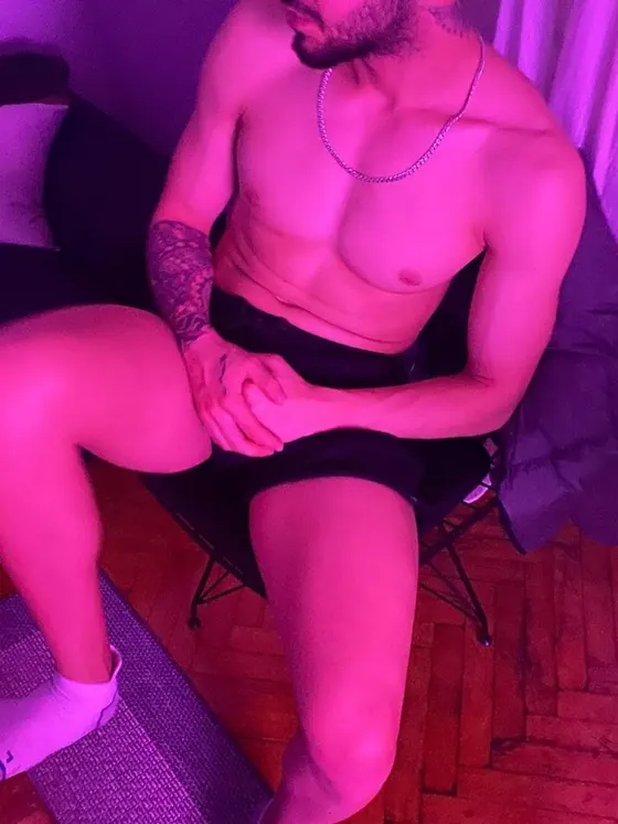 Kai, male escort in Dubai โ photo 10