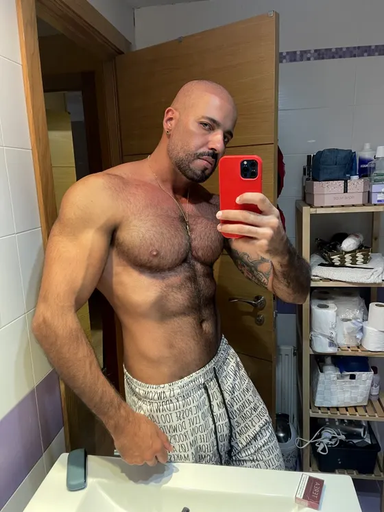 Kai, Brazilian male escort in Dubai โ photo 14