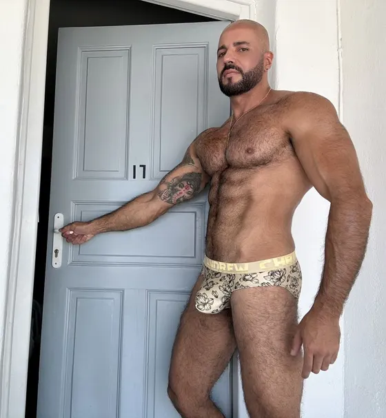 Kai, Brazilian male escort in Dubai โ photo 4