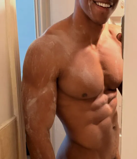 Kevin, Ebony male escort in Dubai — photo 5